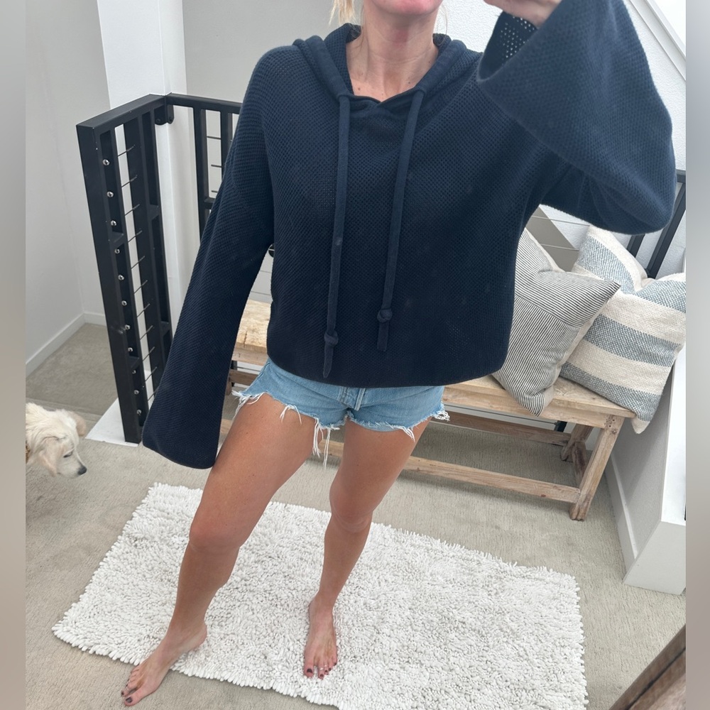 Kendall & Kylie Navy Knit Hoodie Cropped Pullover Bell Sleeve Cozy Sweater S/M